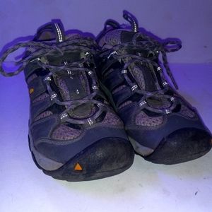 Keen gray hiking boots